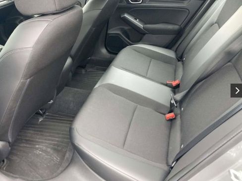 Used 2022 Honda Civic Sport image 4