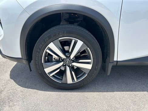 Certified 2024 Nissan Rogue SL w/ SL Premium Package FWD image 55
