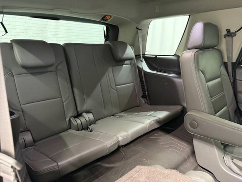 Used 2015 GMC Yukon Denali w/ Open Road Package AWD/4WD image 11