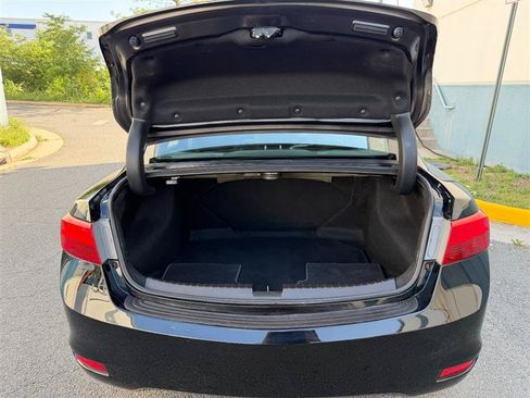 Used 2013 Acura ILX w/ Premium Package FWD image 46
