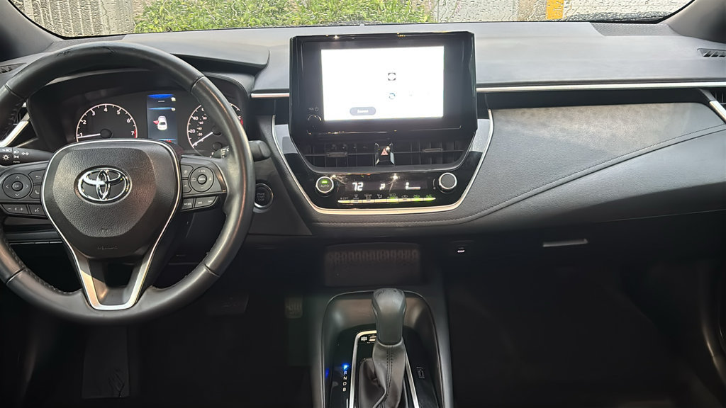 Used 2025 Toyota Corolla SE FWD image 8