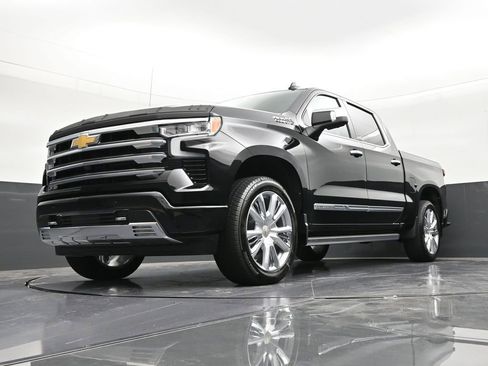 Used 2026 Chevrolet Silverado 1500 High Country AWD/4WD image 21