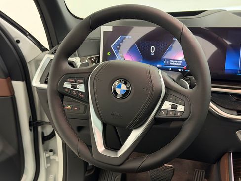 New 2026 BMW X5 xDrive40i w/ Climate Comfort Package AWD/4WD image 17