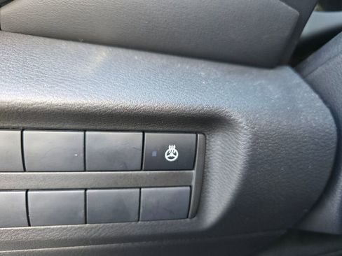 Used 2023 Nissan Kicks SR w/ SR Premium Package image 23