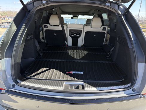 Used 2025 Acura MDX A-Spec image 33