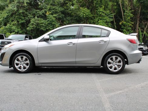 Used 2010 MAZDA MAZDA3 i Sport image 4