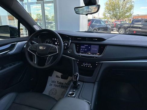Certified 2025 Cadillac XT5 Premium Luxury w/ Technology Package AWD/4WD image 66