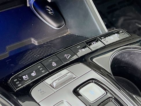 Certified 2023 Hyundai Tucson Limited AWD/4WD image 20