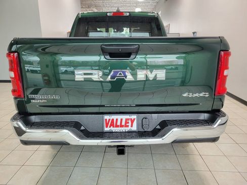 New 2026 RAM 1500 4x4 Crew Cab image 5