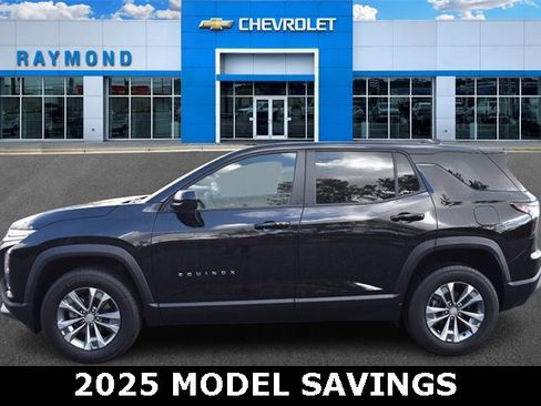 New 2025 Chevrolet Equinox LT w/ Safety and Technology Package image 6