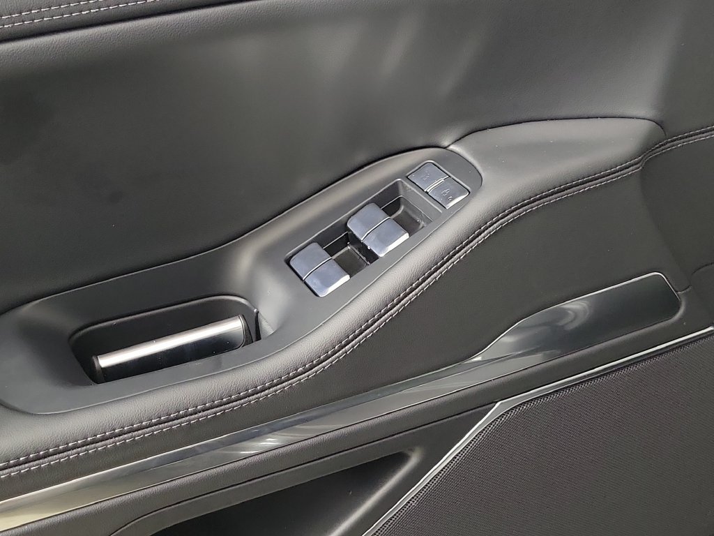 New 2027 Lincoln Navigator Premiere RWD image 22