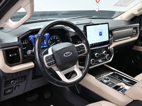 Used 2024 Ford Expedition Max Limited RWD image 17