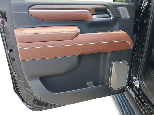 Used 2026 GMC Sierra 3500 Denali Ultimate AWD/4WD image 24