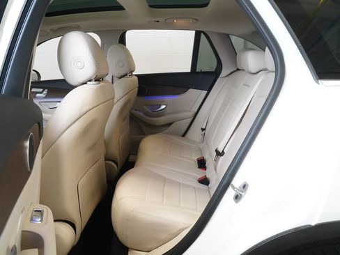 Certified 2022 Mercedes-Benz GLC 300 4MATIC image 13
