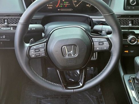Used 2025 Honda Civic Sport image 15