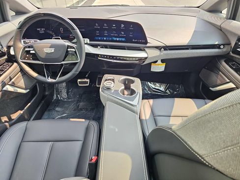 New 2026 Cadillac Optiq Luxury 1 AWD/4WD image 17