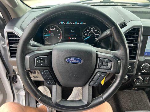 Used 2020 Ford F150 XLT w/ Equipment Group 302A Luxury AWD/4WD image 12