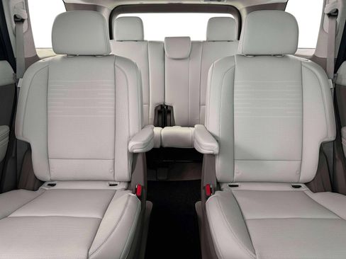 New 2026 Hyundai Palisade Limited image 16