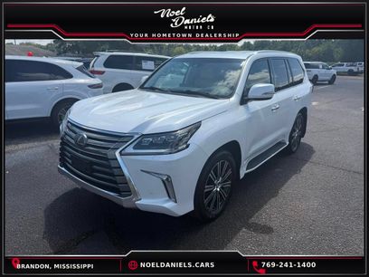 Used 2019 Lexus LX 570 4WD w/ Luxury Package