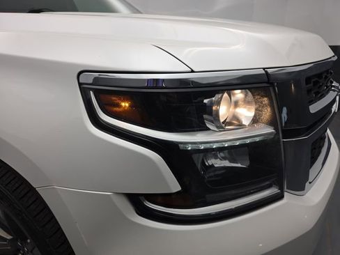 Used 2019 Chevrolet Tahoe LT w/ Luxury Package image 13