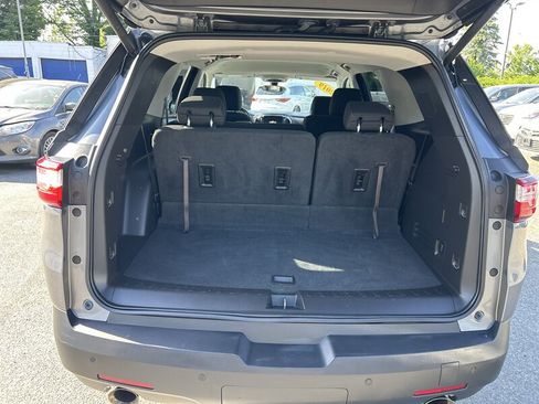Used 2019 Chevrolet Traverse LT AWD/4WD image 8