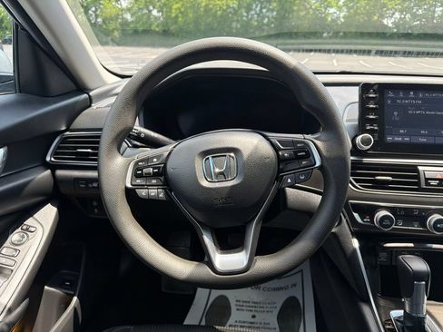 Certified 2022 Honda Accord LX image 12