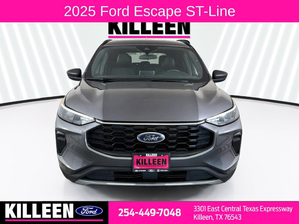 Used 2025 Ford Escape ST-Line FWD image 2