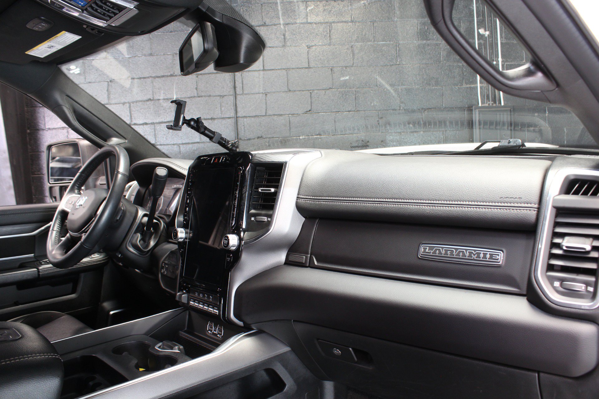 Used 2024 RAM 2500 Laramie w/ Night Edition AWD/4WD image 64