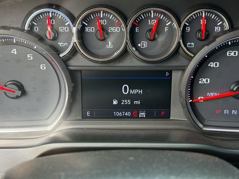 Used 2019 Chevrolet Silverado 1500 LT Trail Boss AWD/4WD image 13