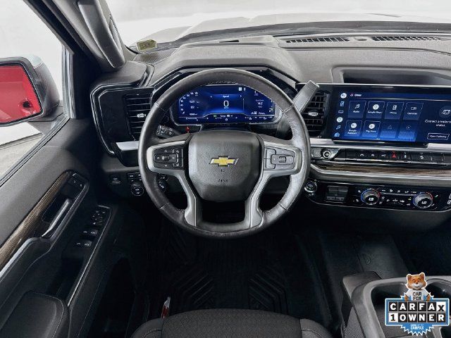 Used 2022 Chevrolet Silverado 1500 LT AWD/4WD image 23