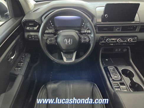 Used 2023 Honda Pilot Elite image 10