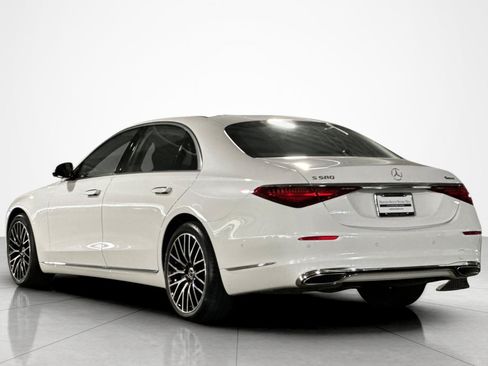 Used 2026 Mercedes-Benz S 580 4MATIC Sedan image 3