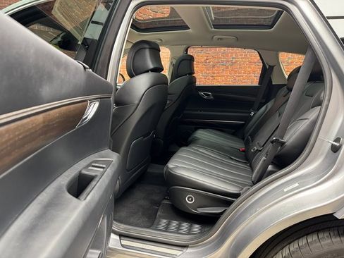 Used 2024 Genesis GV80 3.5T image 24