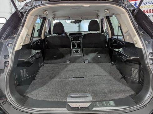 Used 2019 Nissan Rogue S w/ Special Edition Package image 32
