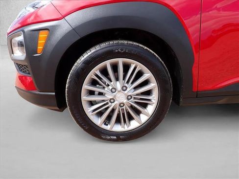 Used 2019 Hyundai Kona SEL FWD image 7