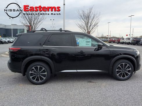 New 2026 Nissan Pathfinder Platinum image 6