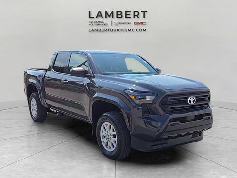 Used 2024 Toyota Tacoma SR AWD/4WD image 7