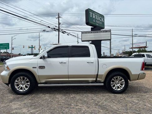 Used 2017 RAM 1500 Laramie Longhorn AWD/4WD image 2