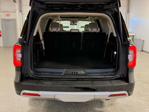Used 2024 Ford Expedition Max Limited image 10