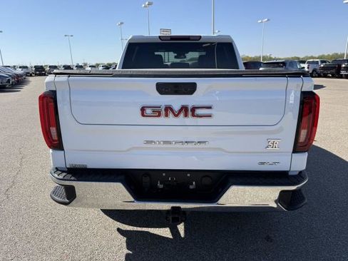 Used 2023 GMC Sierra 1500 SLT image 7