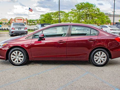 Used 2012 Honda Civic LX image 5