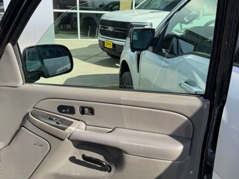 Used 2005 GMC Sierra 1500 SLT w/ Light Duty Power Package image 9