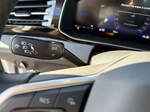 New 2026 Volkswagen Jetta SE FWD image 21