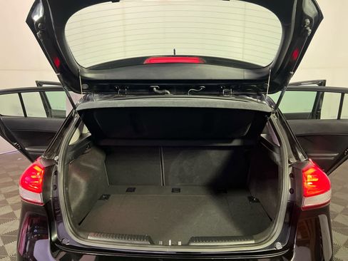 Used 2017 Kia Forte LX image 21