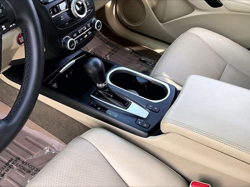 Used 2016 Acura RDX AWD w/ Advance Package image 16