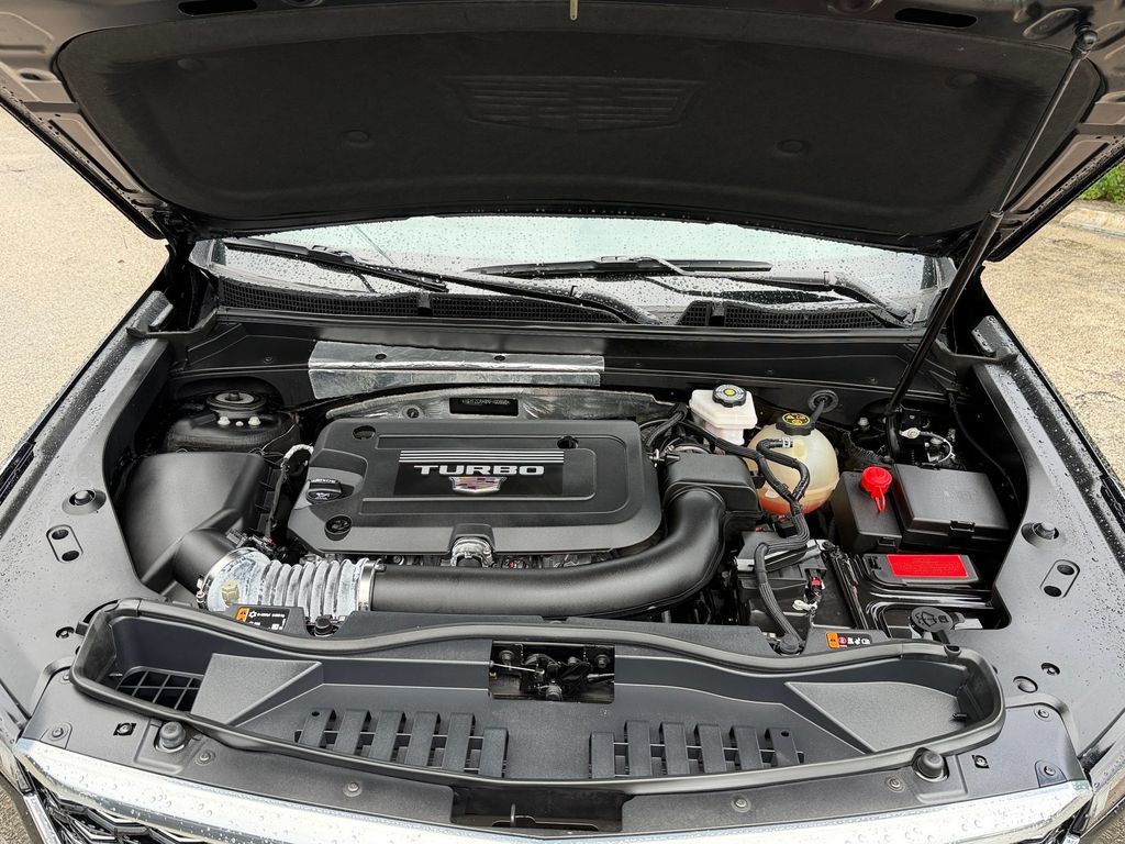 Used 2024 Cadillac XT4 Premium Luxury FWD image 21