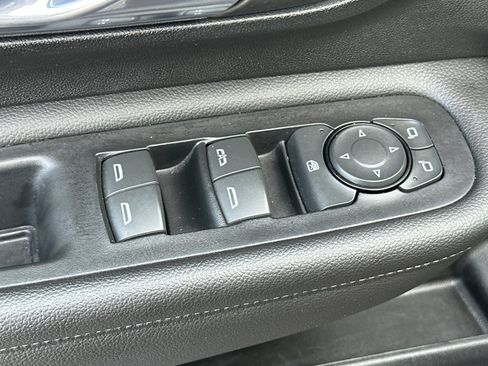 Certified 2023 GMC Terrain SLE w/ Elevation Edition image 12