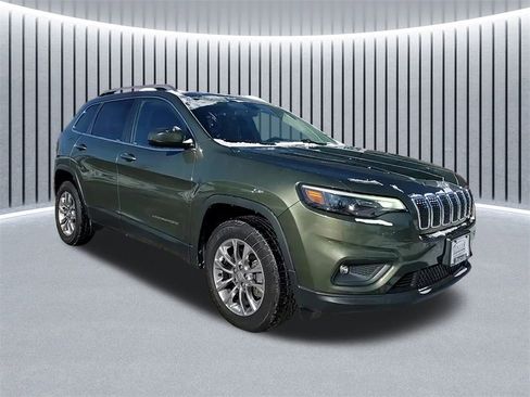 Used 2020 Jeep Cherokee Latitude Plus w/ Cold Weather Group image 1