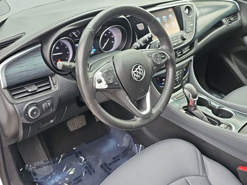 Used 2020 Buick Envision Essence image 16