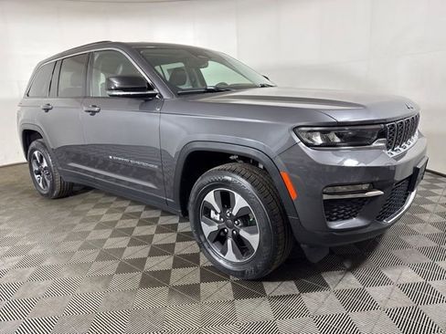 Used 2022 Jeep Grand Cherokee Limited 4xe image 1